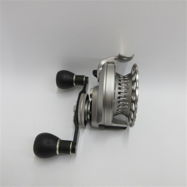 カセ筏師　ＴＨＥアスリート　ラガー６５Ｄ－ＴＧ　右